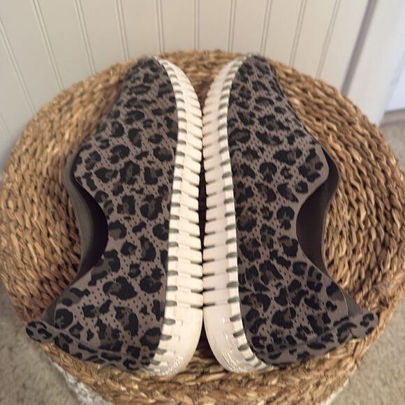 ILSE JACOBSEN WOMEN'S TULIP LEOPARD Print Slip-On Women's Shoes - 38 - Picture 8 of 10